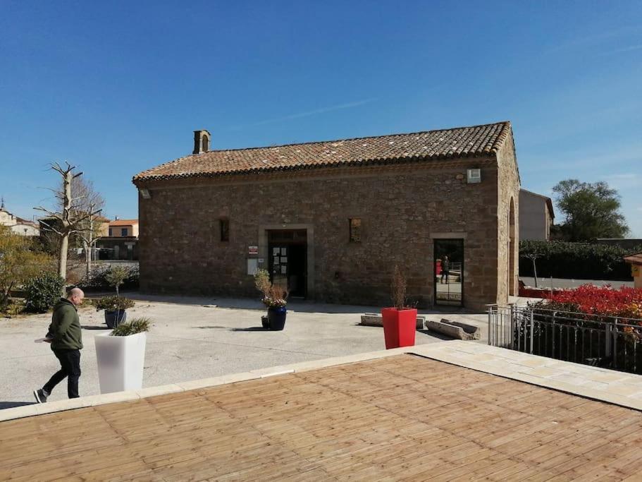Le Soleil D Eugenie Appartement Dans Residence Avec Piscine Commune Pres De Carcassonne Olonzac ภายนอก รูปภาพ