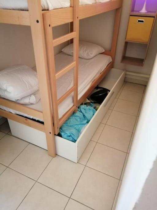 Le Soleil D Eugenie Appartement Dans Residence Avec Piscine Commune Pres De Carcassonne Olonzac ภายนอก รูปภาพ