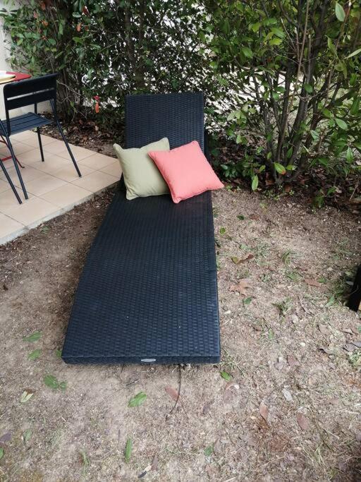 Le Soleil D Eugenie Appartement Dans Residence Avec Piscine Commune Pres De Carcassonne Olonzac ภายนอก รูปภาพ
