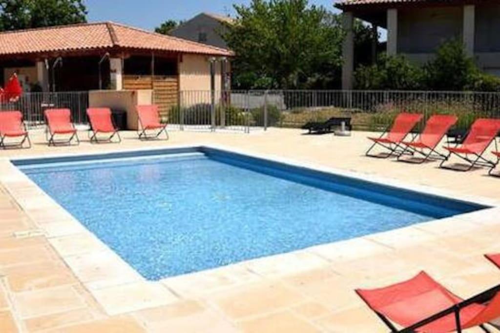 Le Soleil D Eugenie Appartement Dans Residence Avec Piscine Commune Pres De Carcassonne Olonzac ภายนอก รูปภาพ